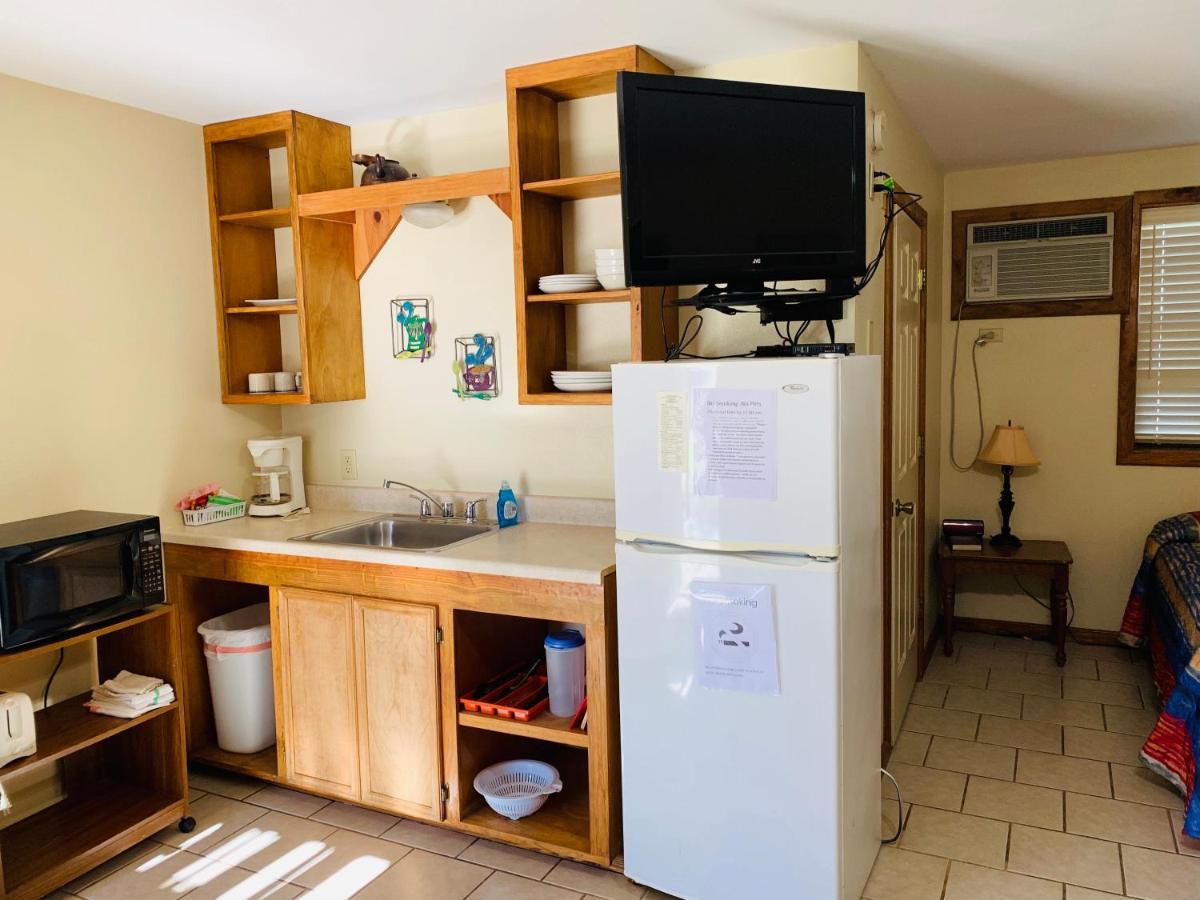 Hotel Holly Park Marina Milam Zewnętrze zdjęcie